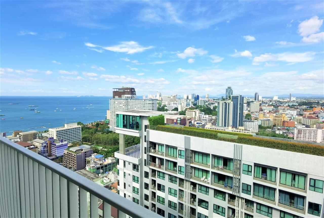 Llx Apartments At The Base Condo Pattaya Exterior photo